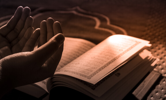 Membaca Surat Alkahfi sebagai Sunnah Malam Jumat yang Diajarkan Rasulullah